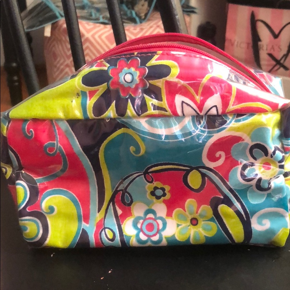 Makeup traveling bag